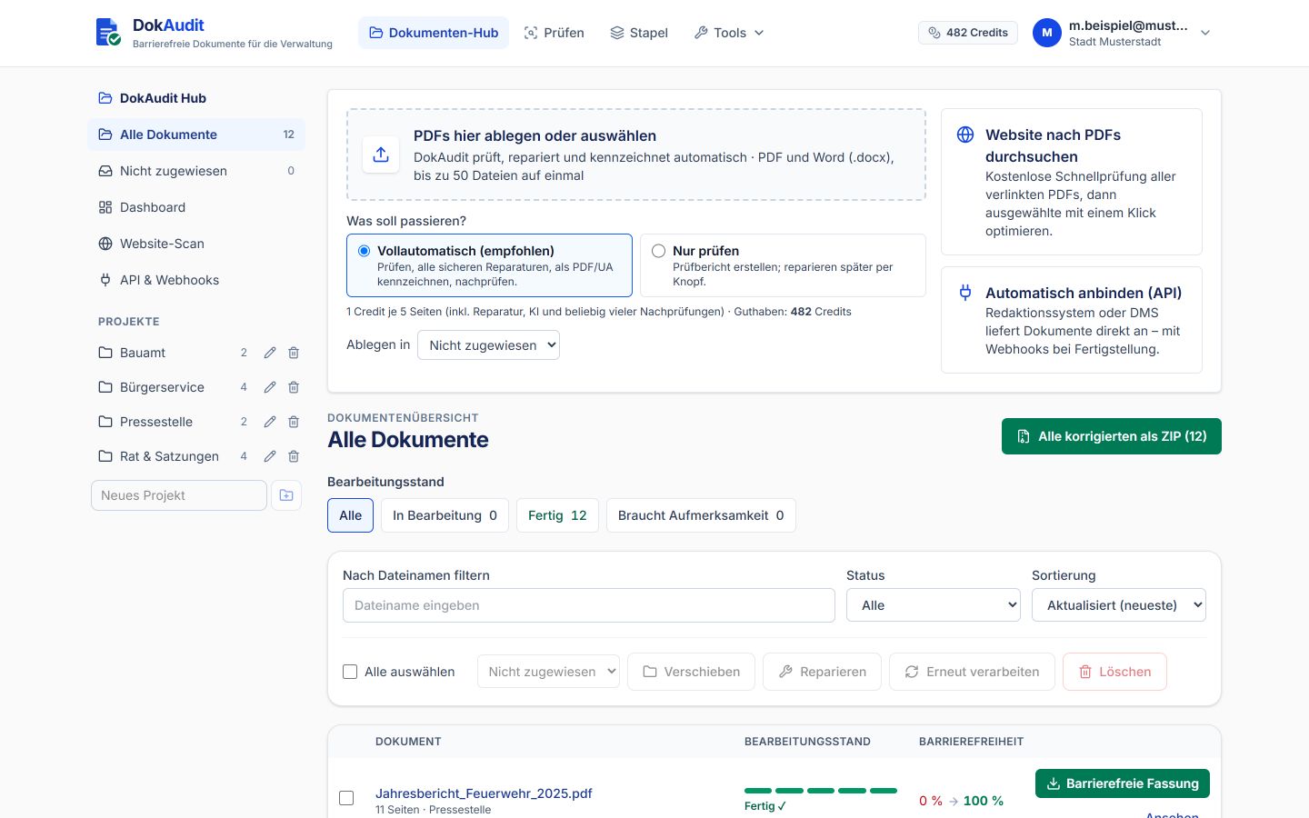 Der Dokumenten-Hub: Ablagebereich für PDFs, Wahl zwischen Vollautomatik und Nur prüfen, Projekte in der Seitenleiste und die Dokumentenübersicht mit Bearbeitungsstand.